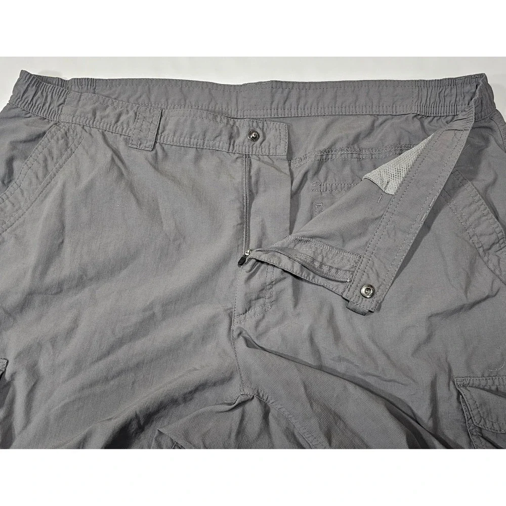 LL Bean Gray Nylon Ripstop Cargo‎ Shorts Men's XL Hiking Outdoor Utility